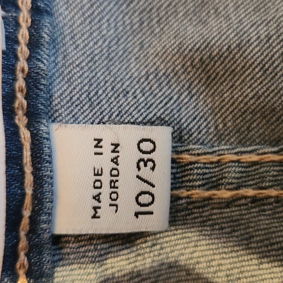 FRAYED High Rise Ankle Skinny Distressed Jeans‎ - Picture 5 of 13